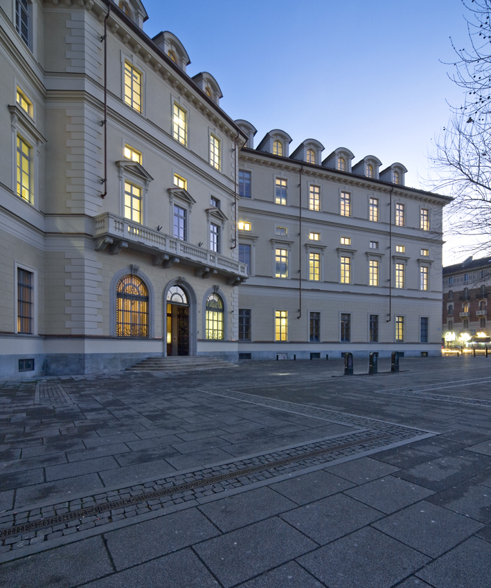 DAR_Architettura-Piazza-Bernini-Torino-ufficio-pio_32